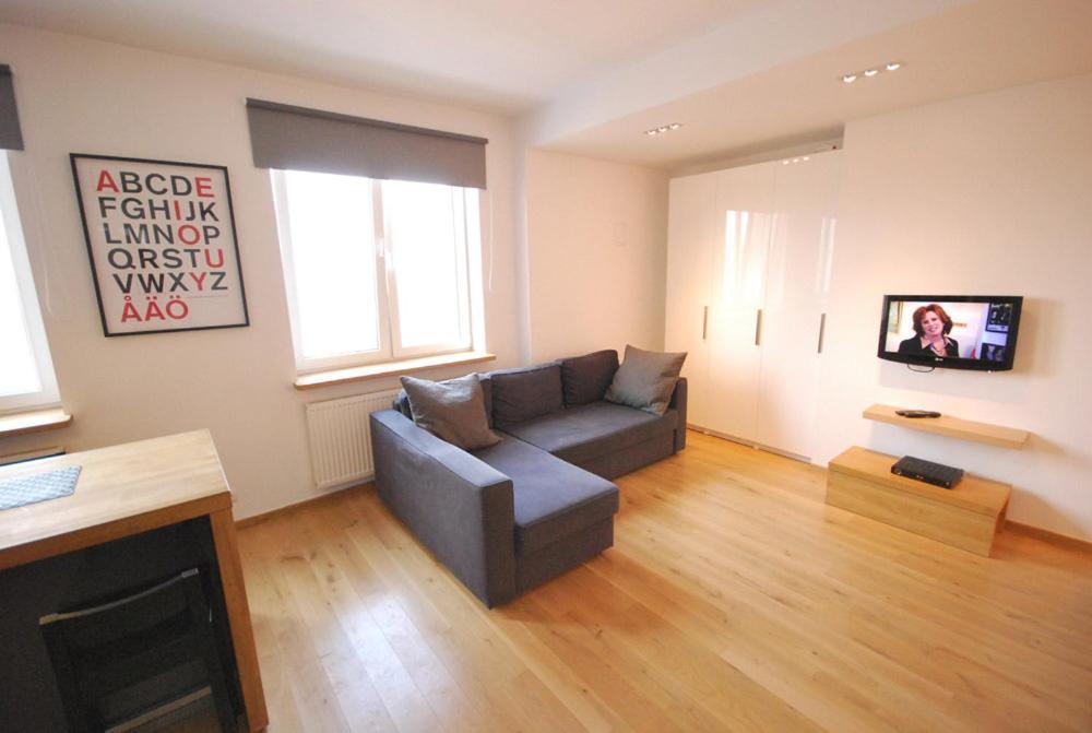 Apartment4You - Solidarnosci Varşova Oda fotoğraf