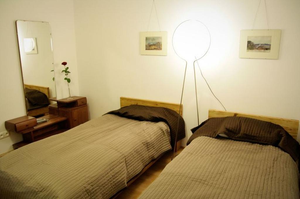 Apartment4You - Solidarnosci Varşova Dış mekan fotoğraf