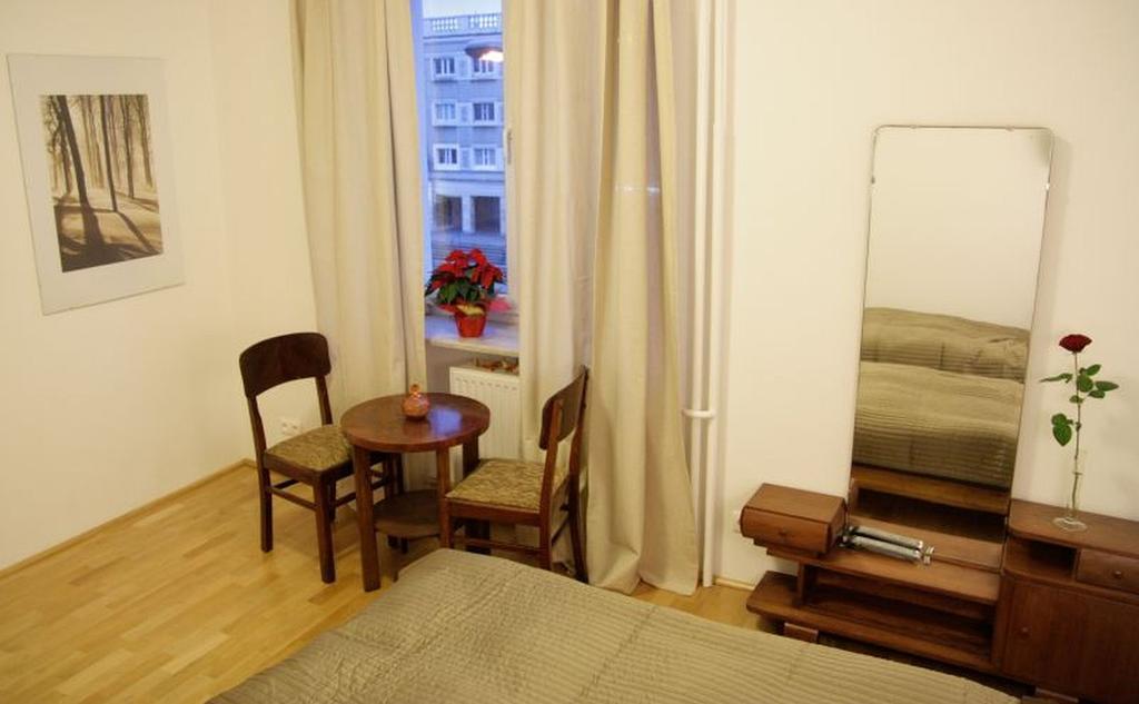 Apartment4You - Solidarnosci Varşova Dış mekan fotoğraf
